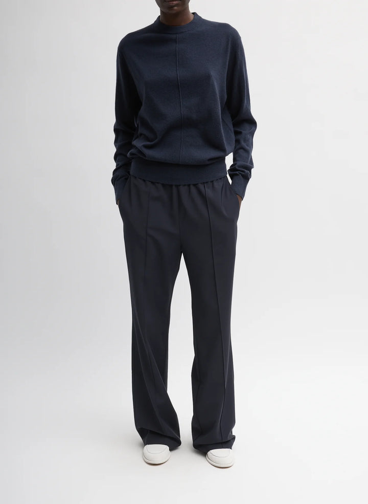 Tropical Wool Scottie Jogger - Navy
