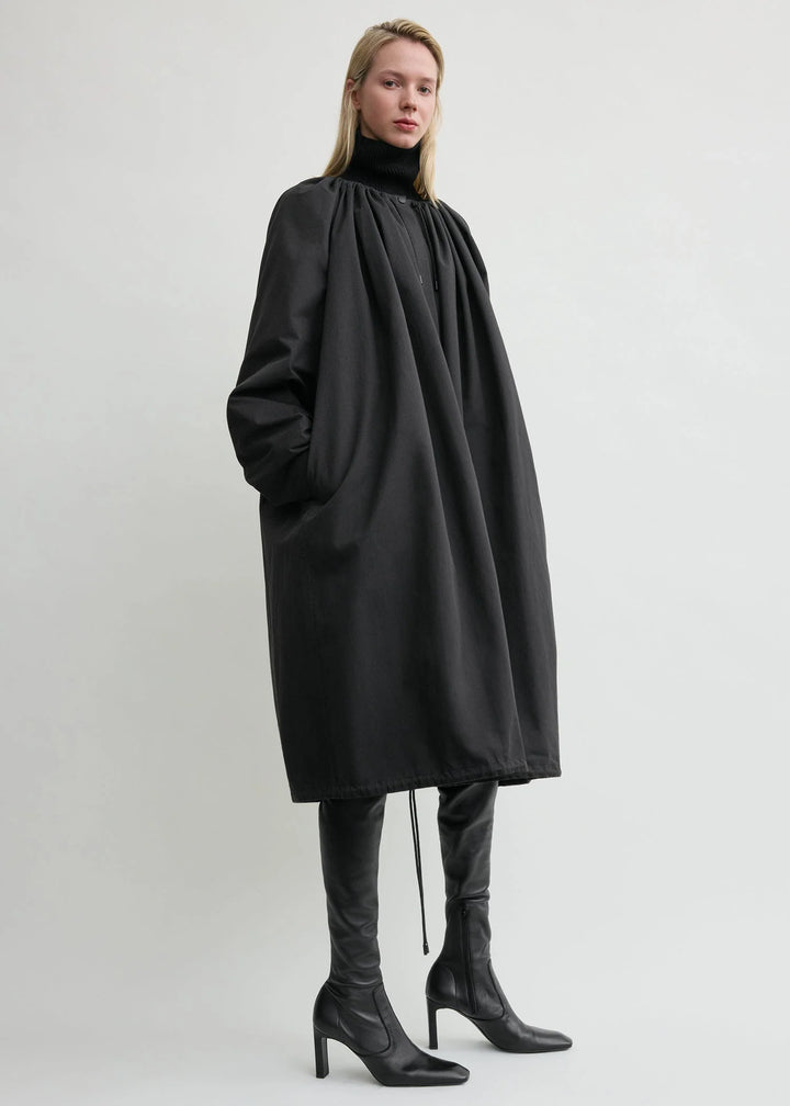 GATHERED PARACHUTE COAT - Black