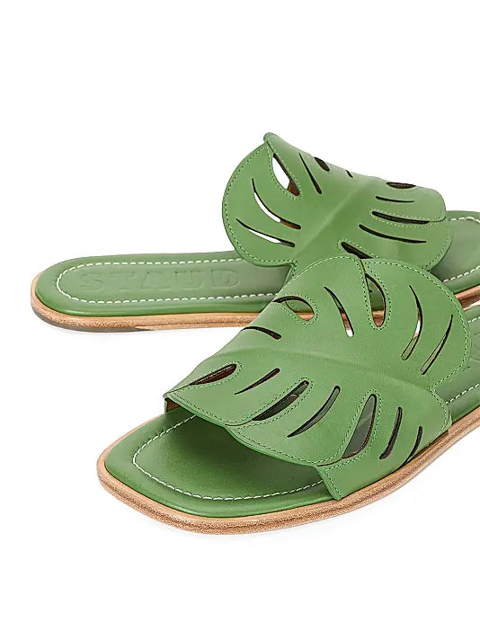 Palm Leather Flat Sandals - Medium Green