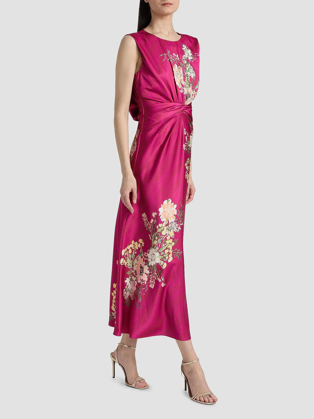 Gwen Dress - Aster Bouquet Placement