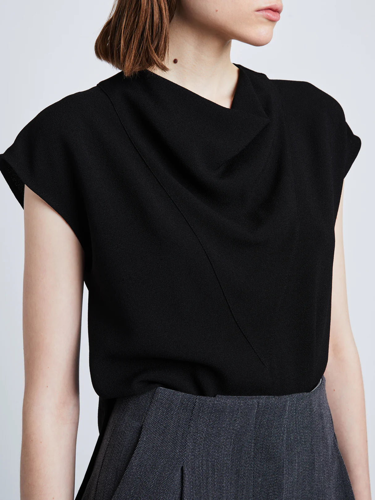 Matte Viscose Crepe Shell Top - Black