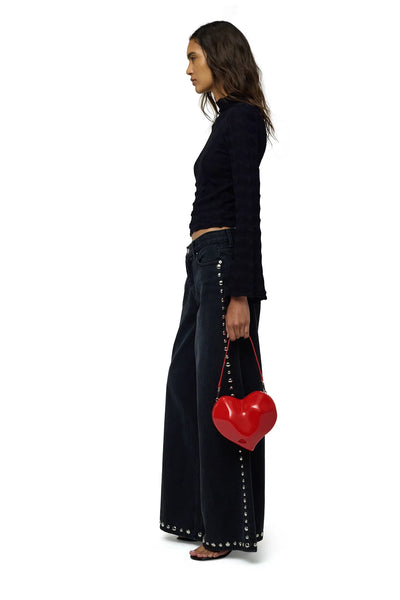 MOLDED HEART BAG - RETRO RED
