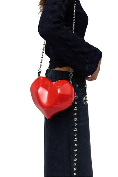 MOLDED HEART BAG - RETRO RED