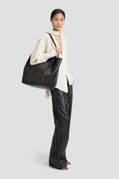 Large Victoria Tote In Black Soft Leather