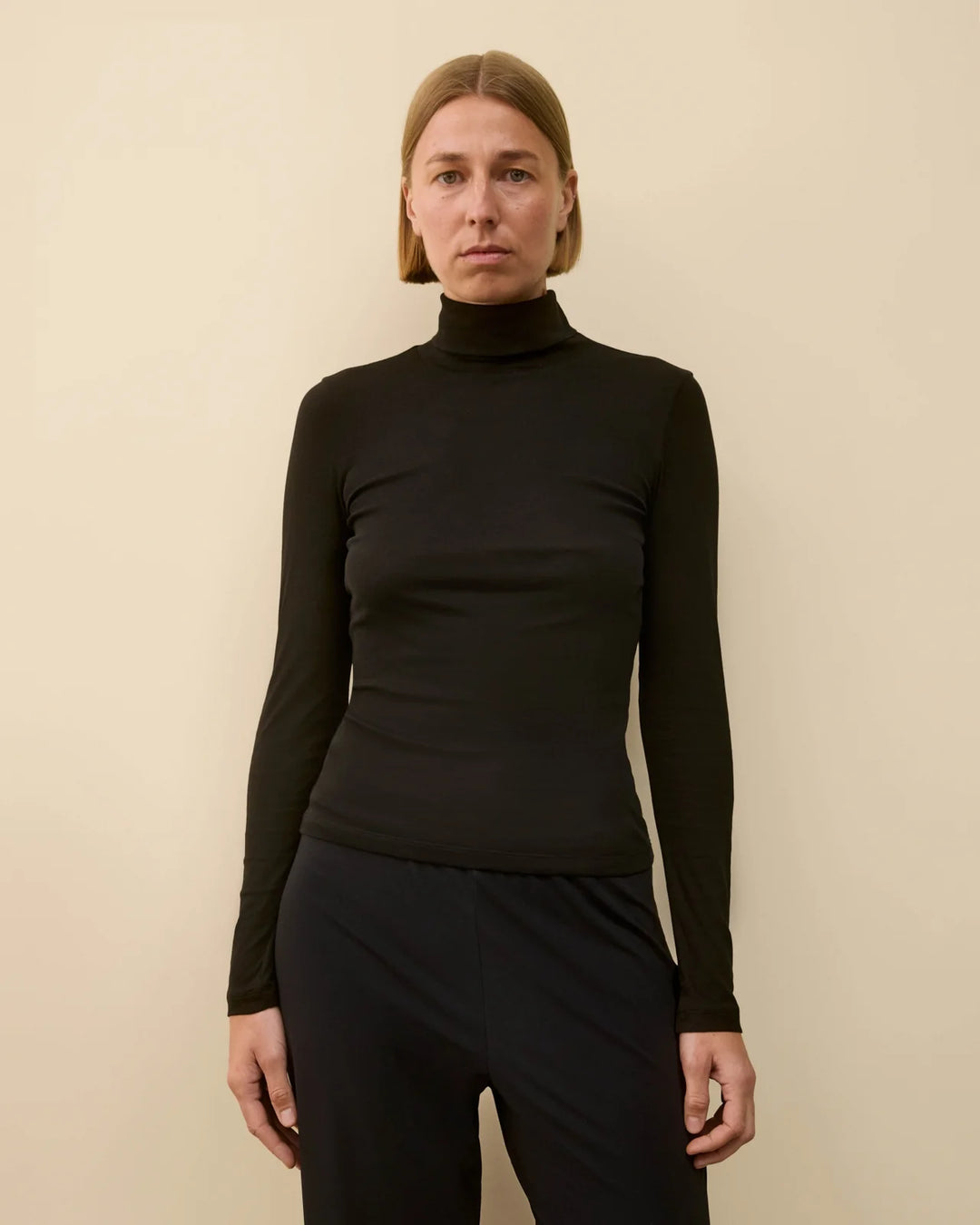 Dinah Turtleneck LW - More Colors Available
