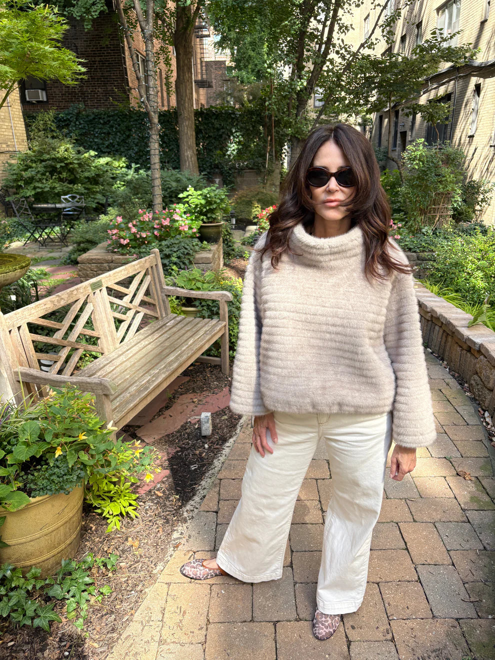 The Sydney Pullover Sweatshirt - Pearl