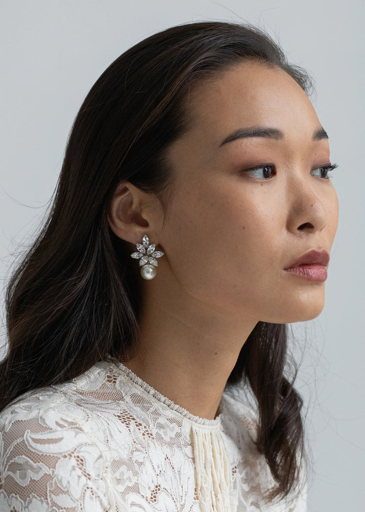 Liza Earrings - Crystal
