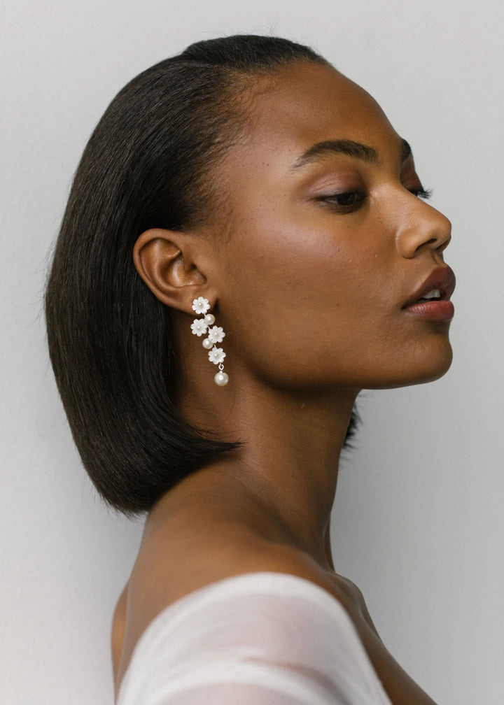 Calissa Earrings - Winter White
