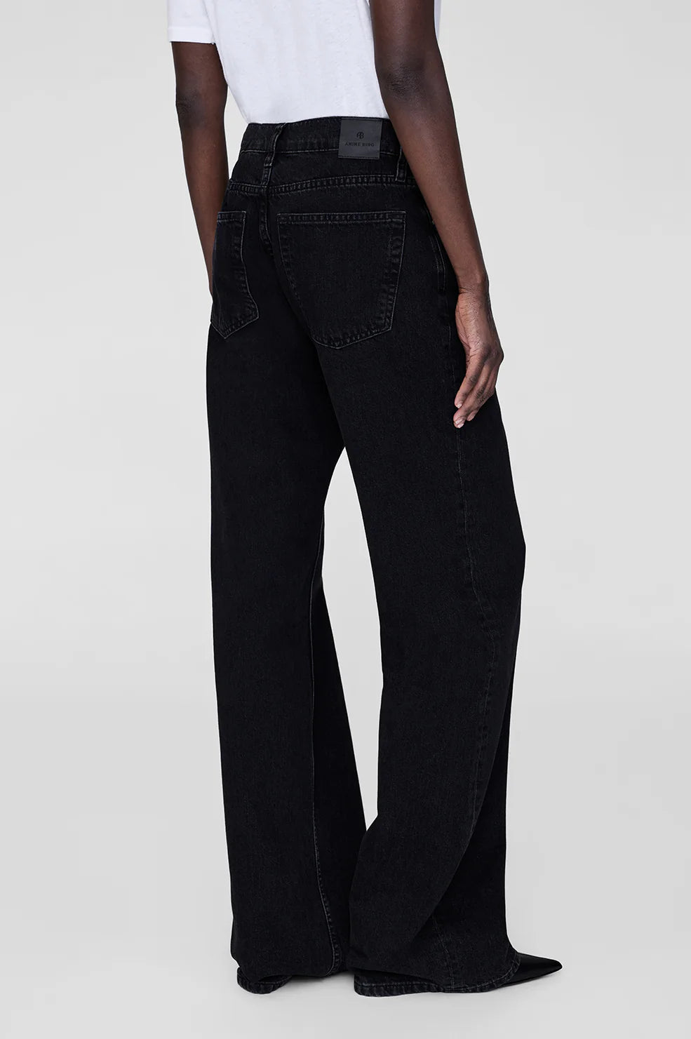 HUGH JEAN - Dark Indigo