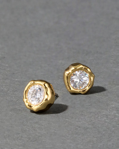 Asterales Molten Bezel Stud Earring - Gold