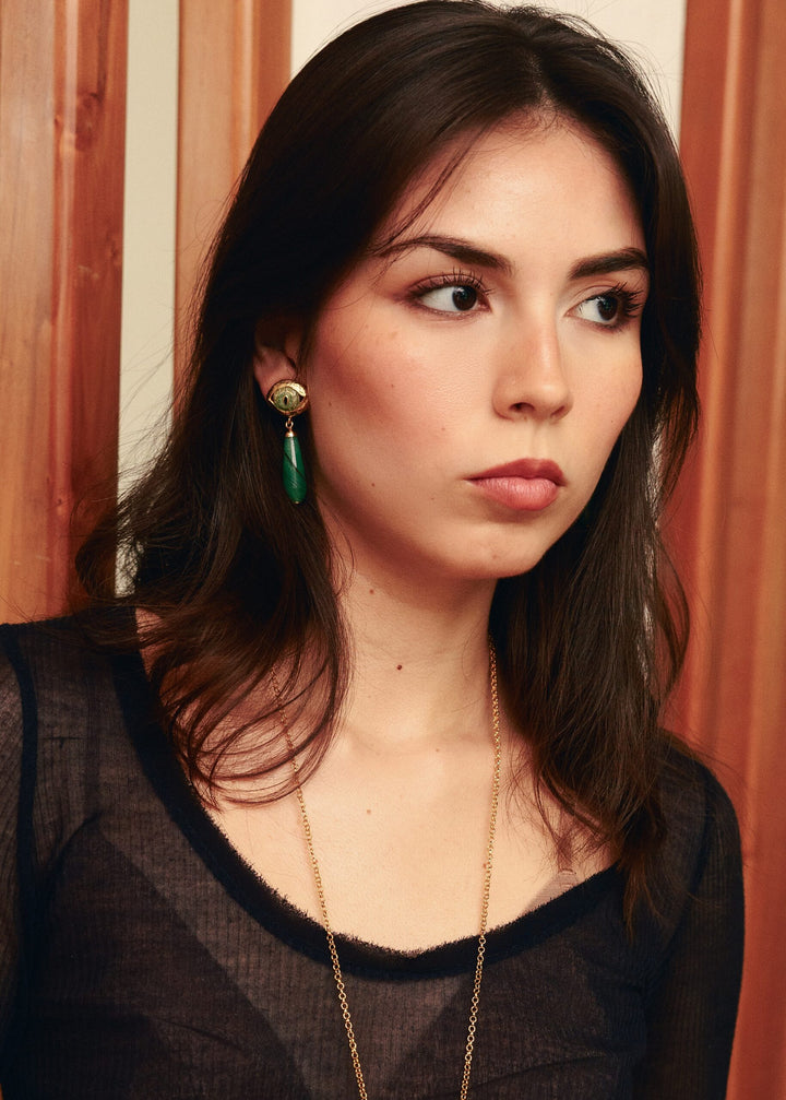 Cat Drop Green Chalcedony Earrings - Green