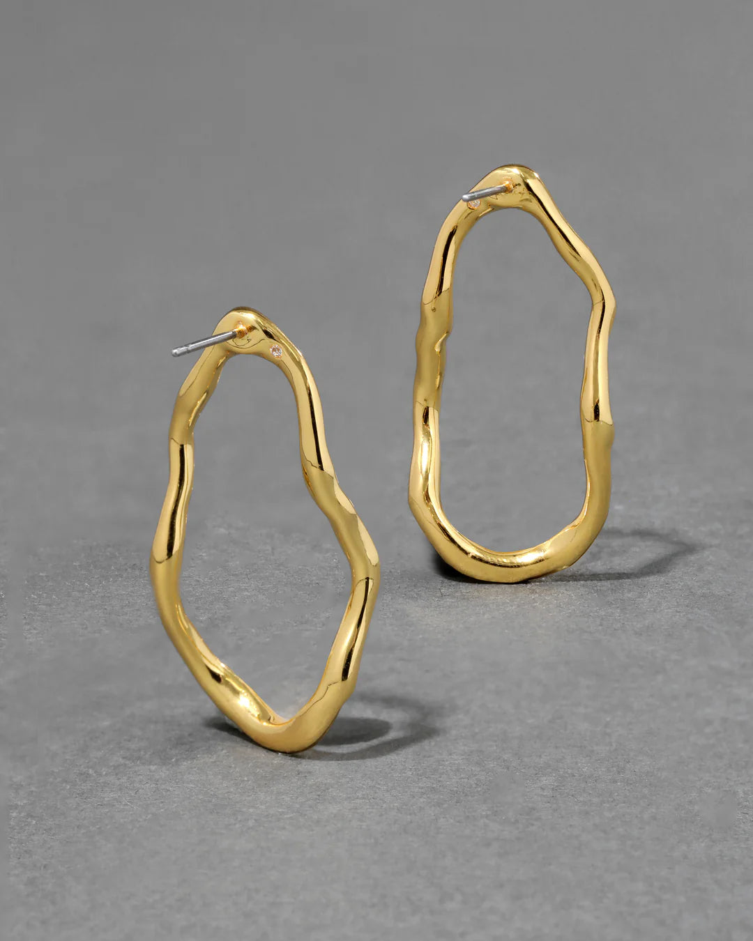 Brut Gold Open Link Post Earring