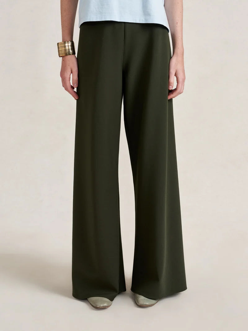 Crepe Colby - Medium Green
