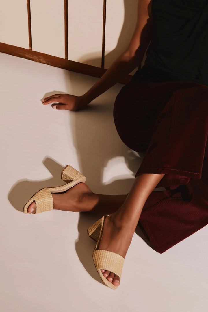 Claudia Natural Raffia Mule - Rattan