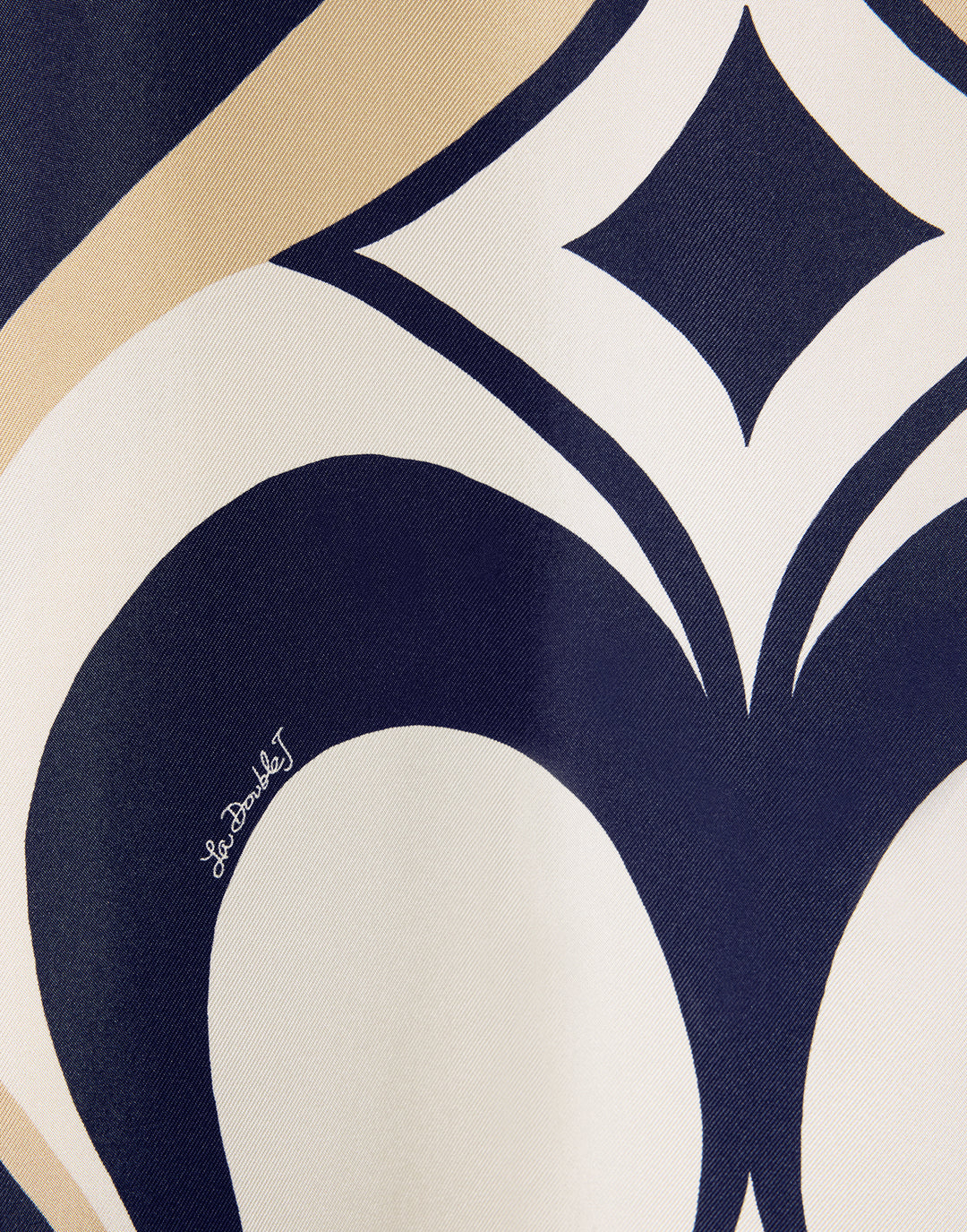 CHEMISE SWING DRESS - Jive Macro White in Silk Twill