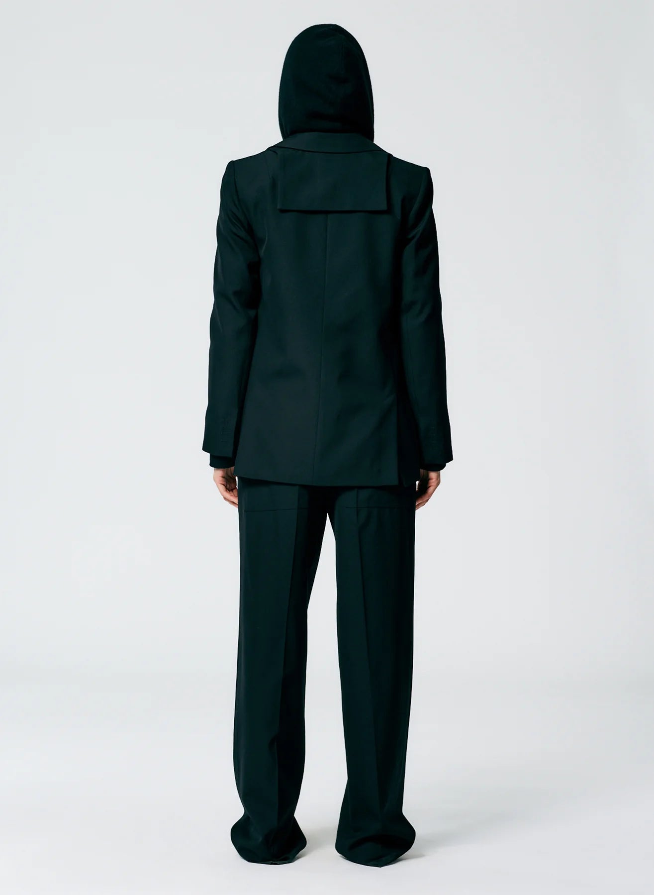 Refined Wool Tricotine Suiting Blazer - Black