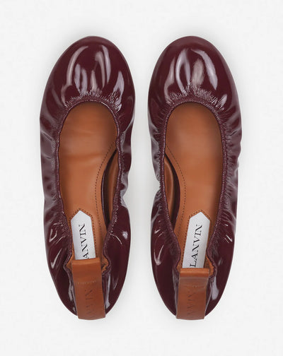 The Ballerina Flat in Patent Leather - Burgundy