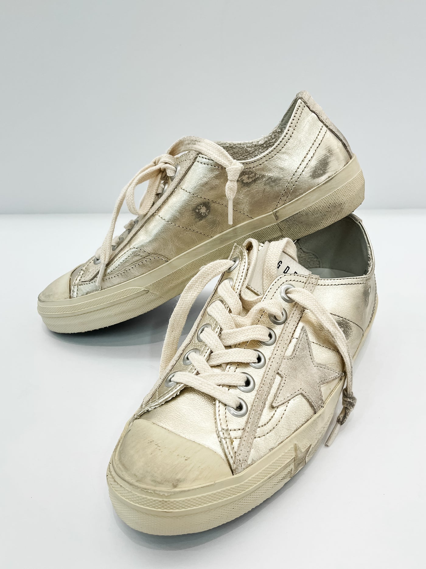 Vstar 2 Sneaker - Platinum