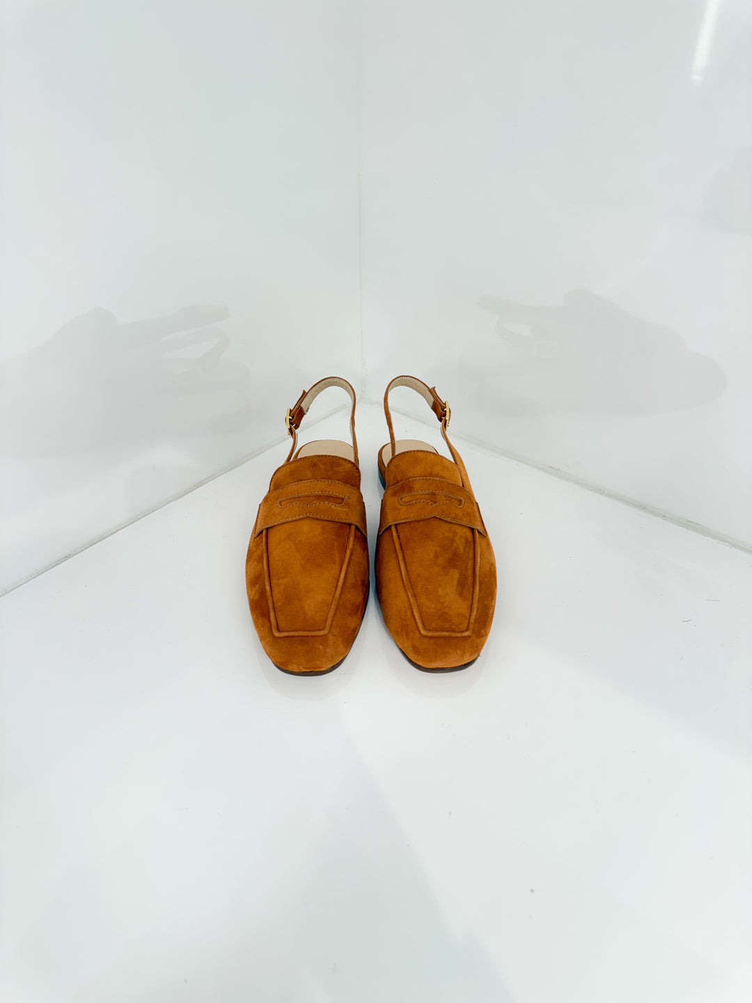 ESSENZIALE SLINGBACK LOAFER - Brown
