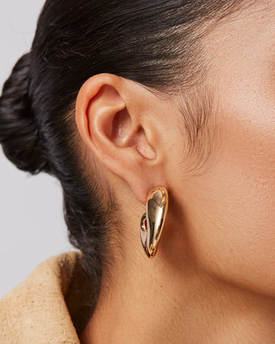 Gigi Hoop Earrings - Gold