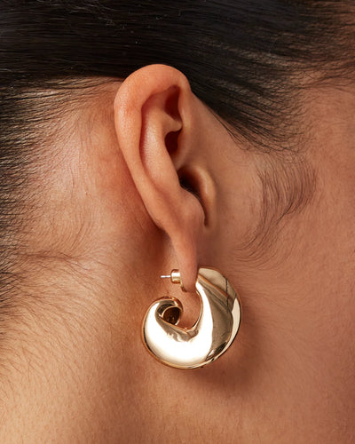 Gigi Hoop Earrings - Gold