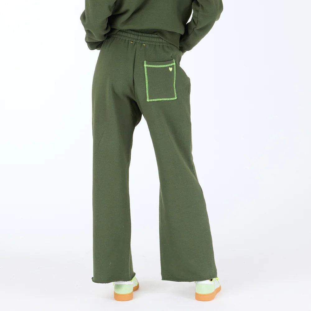 Weekend Barb Sweatpant - Pine Green