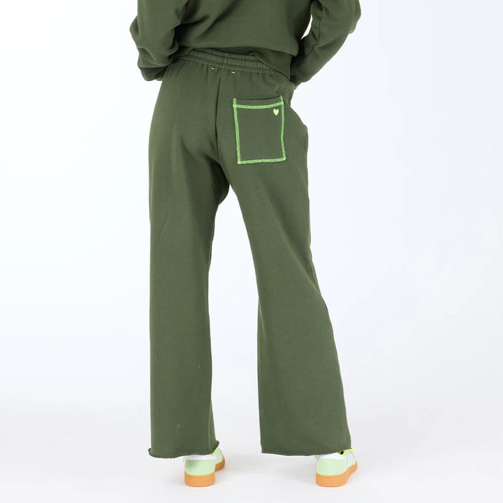 Weekend Barb Sweatpant - Pine Green