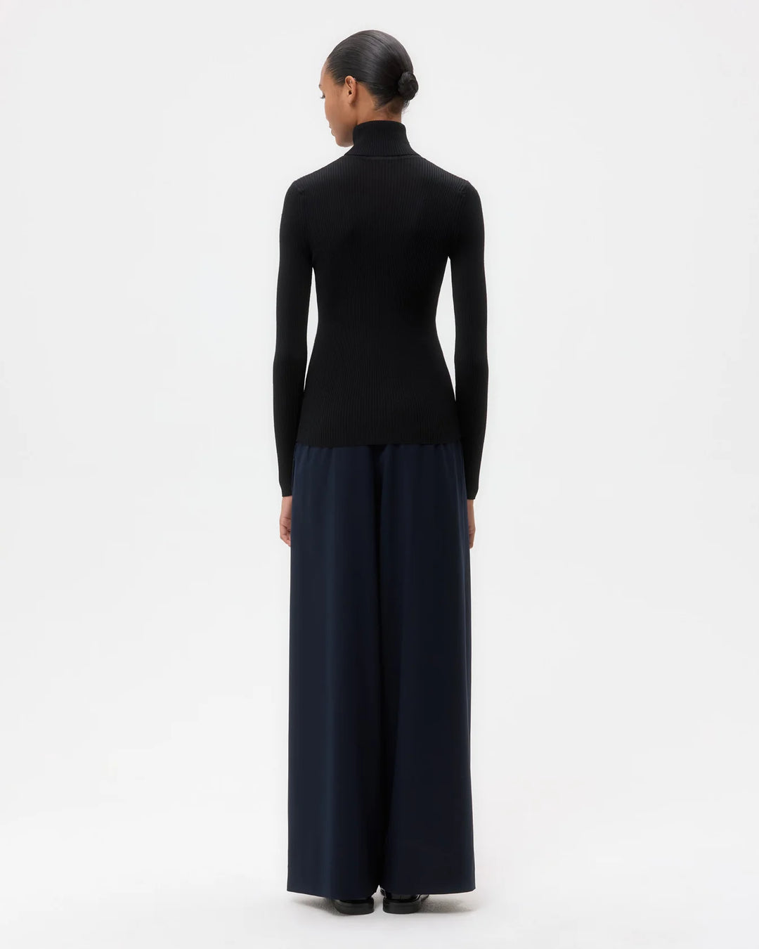 Knit Turtleneck in Merino Wool - Black