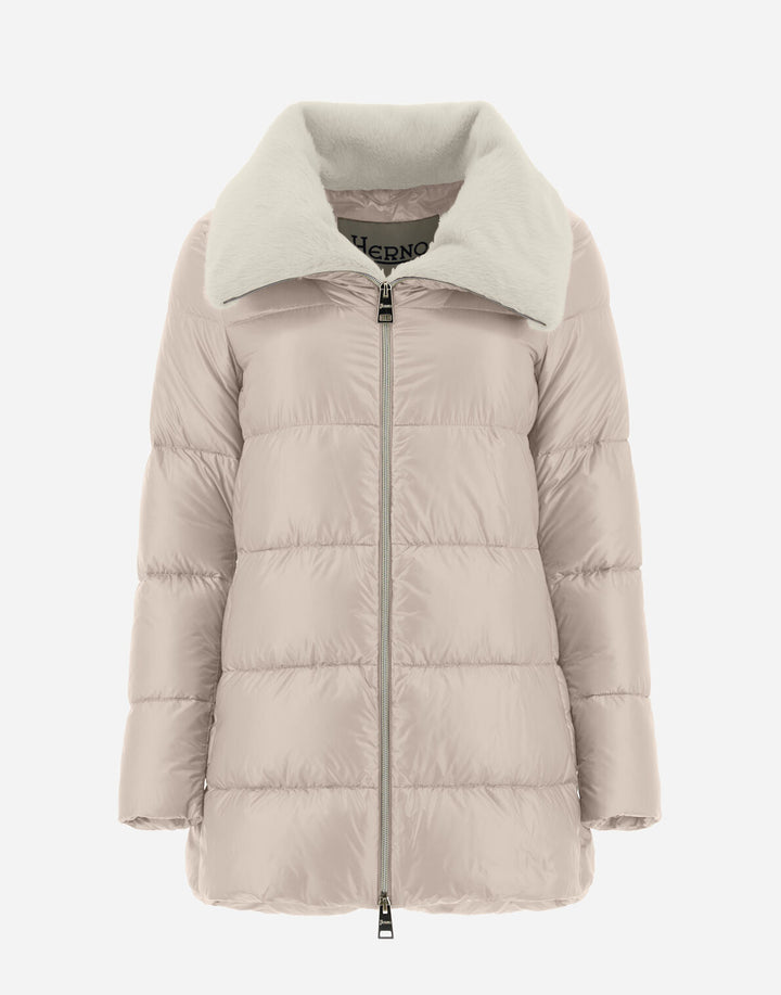 OVERSIZED ULTRALIGHT NYLON AND LADY JACKET - CHANTILLY