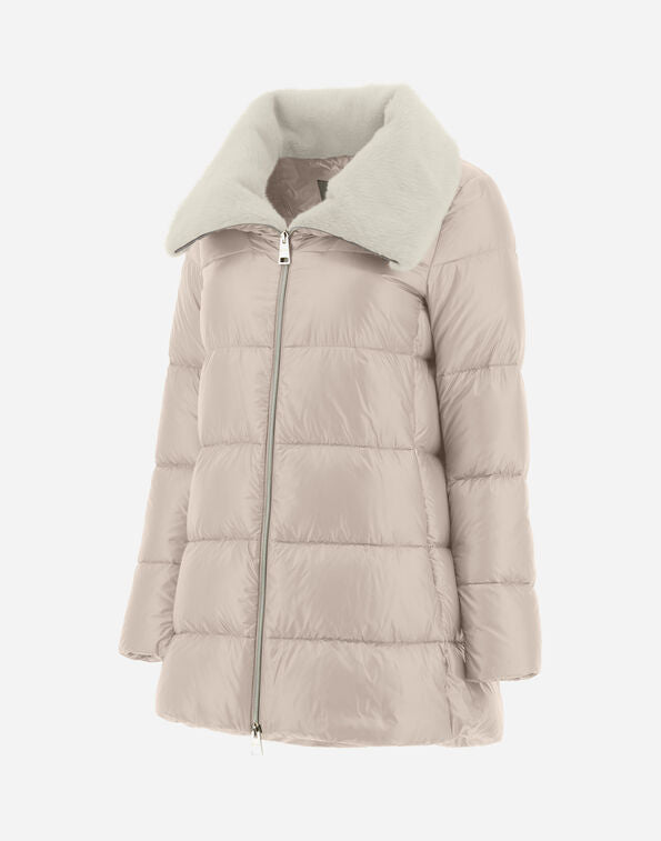 OVERSIZED ULTRALIGHT NYLON AND LADY JACKET - CHANTILLY