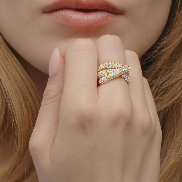 Moonlight Ring with Diamonds - Gold