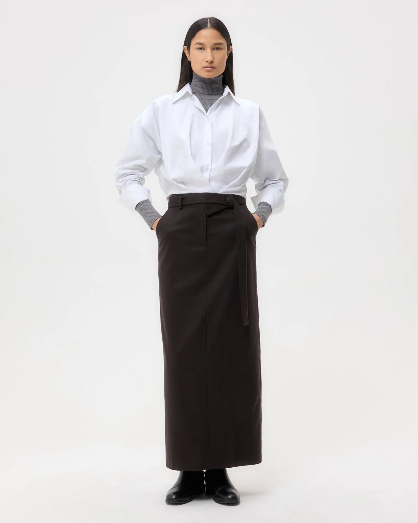 Taken Top in Super Compact Poplin - White