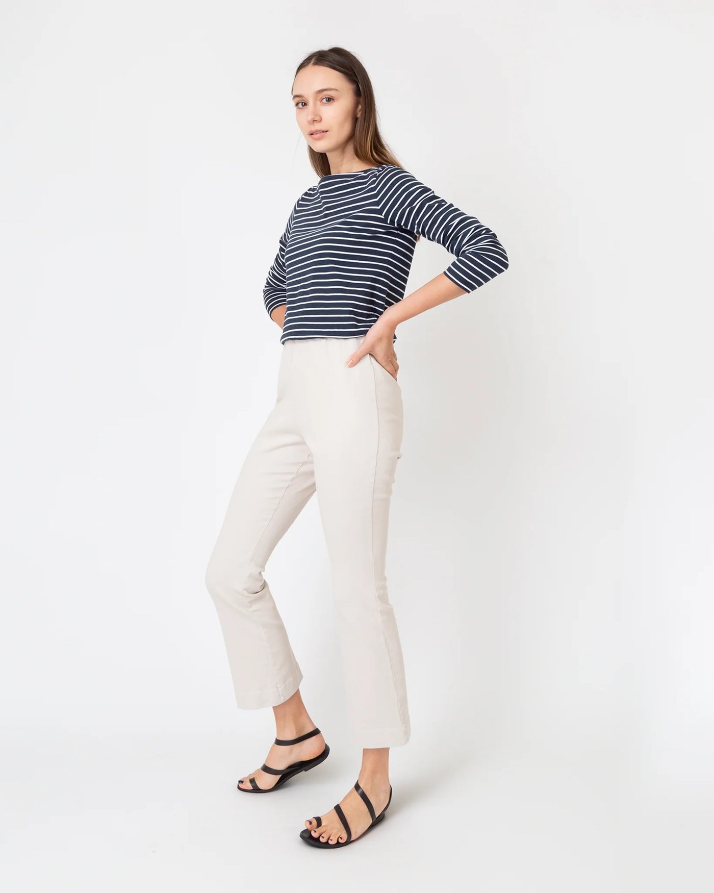 Faye Flare Cropped Pant - Taupe Stretch Twill