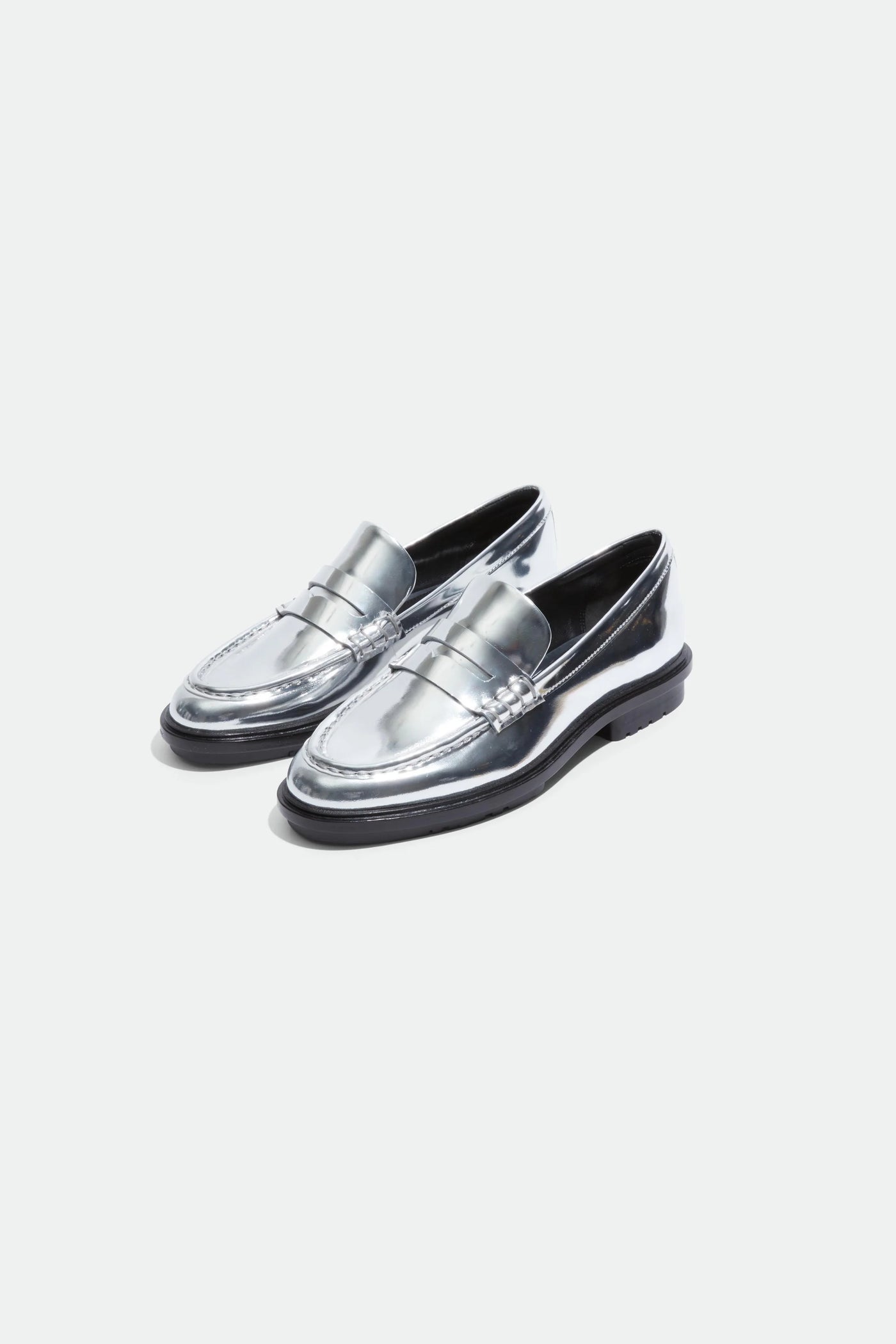 Harper Metallic Loafer - Silver