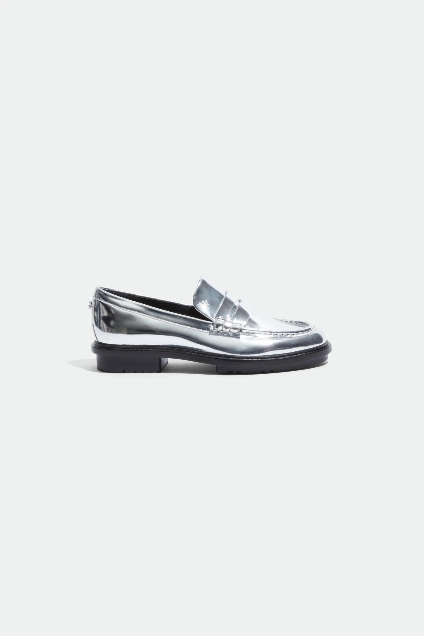 Harper Metallic Loafer - Silver