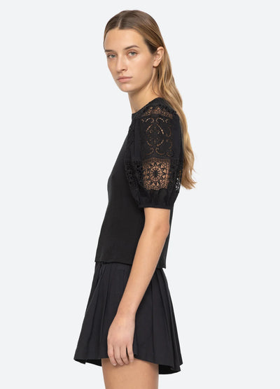 DAHLIA EYELET COMBO TEE - Black