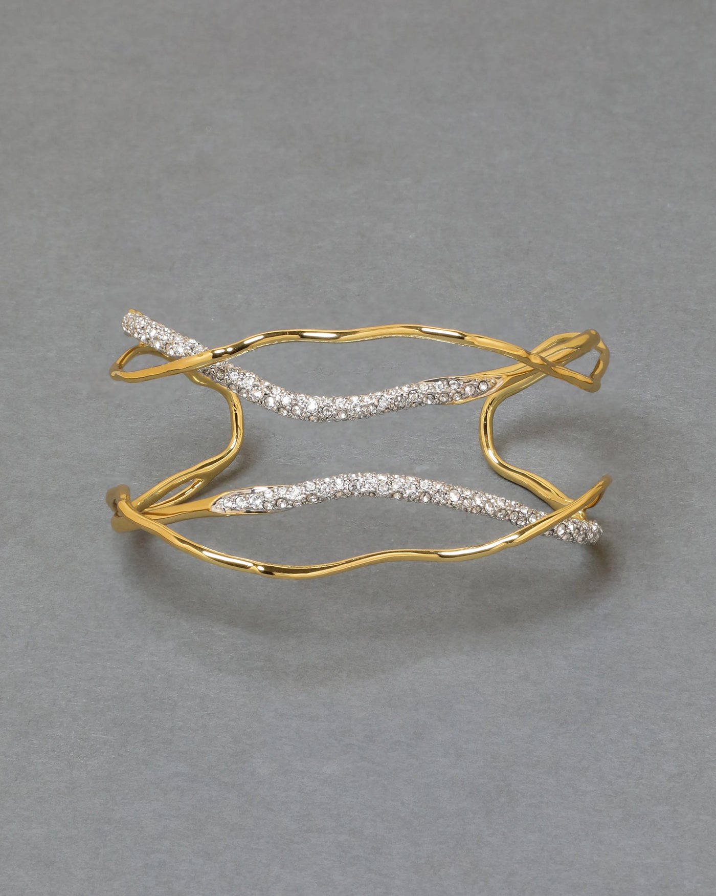 Solanales Crystal Cuff Bracelet - Champagne