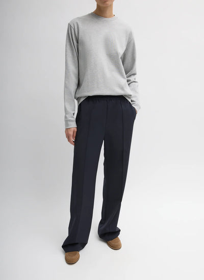 Tropical Wool Scottie Jogger - Navy