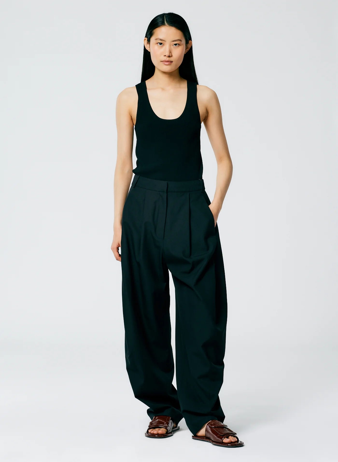 Refined Wool Tricotine Suiting Simon Trouser - Black