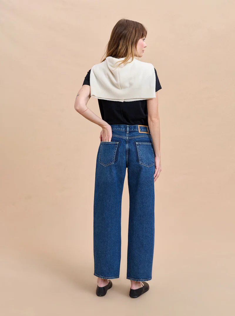 Marilyn Mid-Rise Barrel Jean - Walter/James