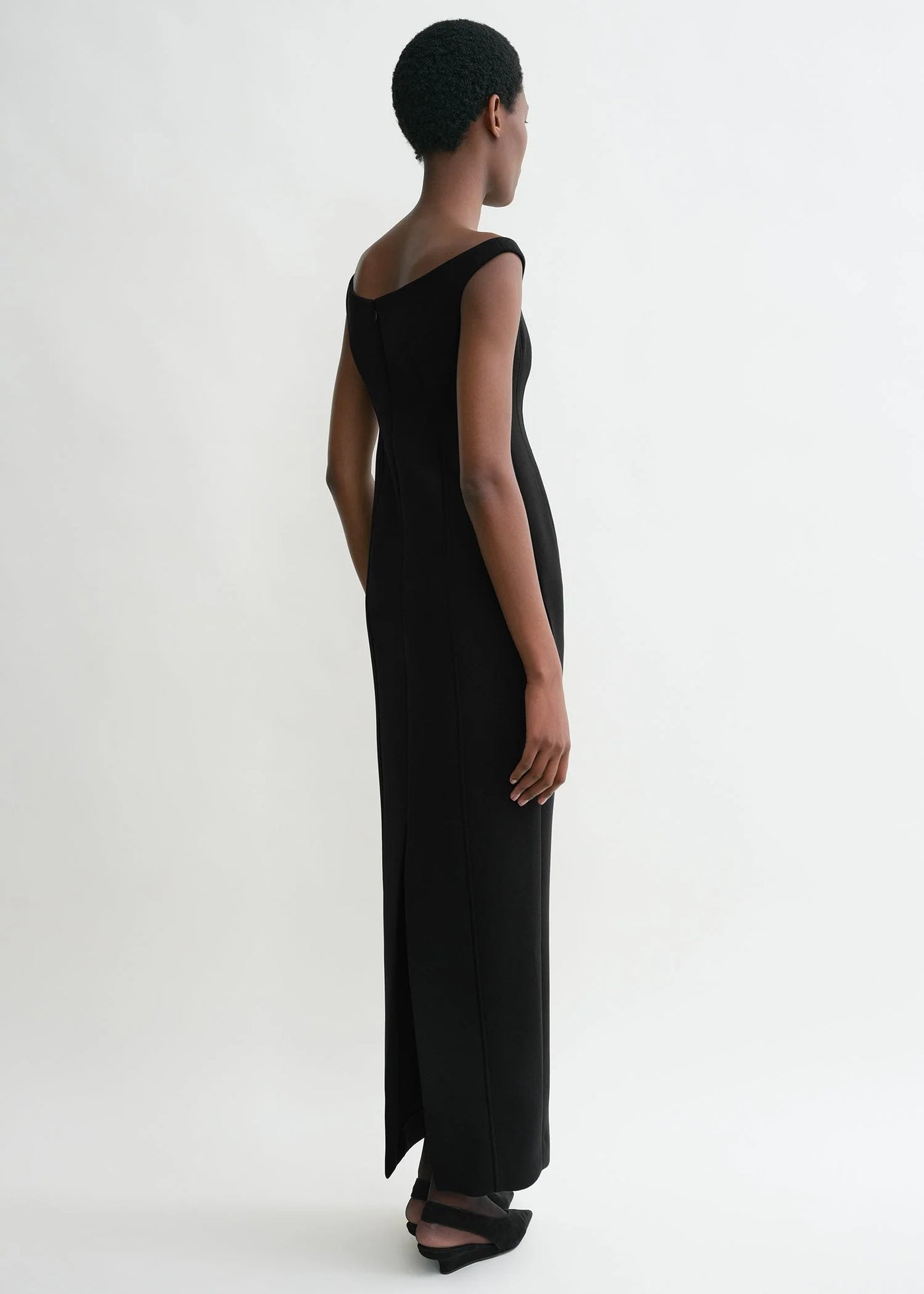 Curved Off-Shoulder Dress - Black