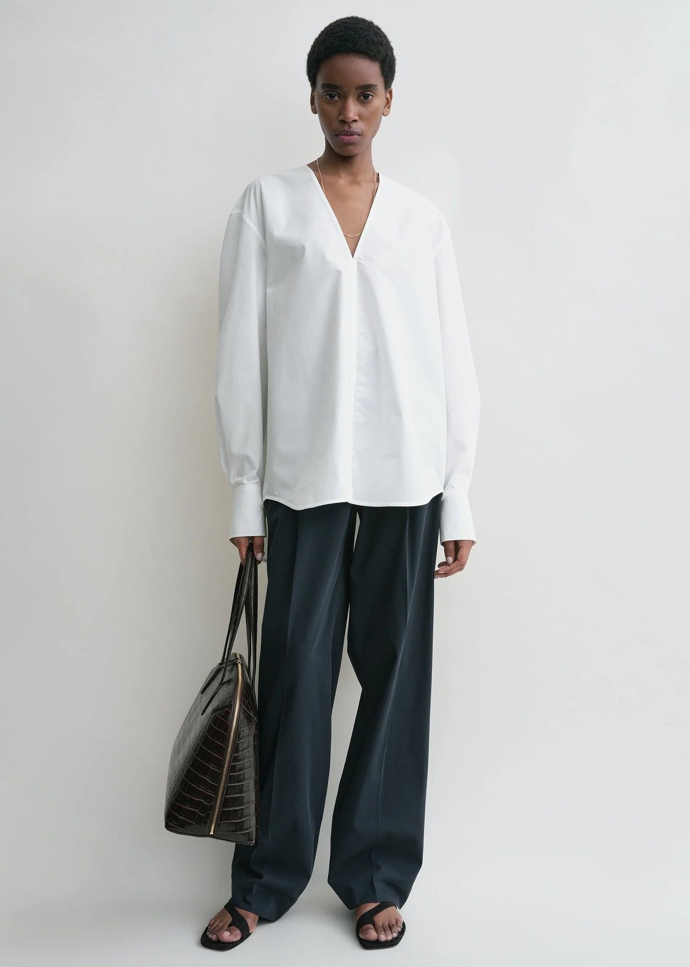 V-Neck Shirt - White