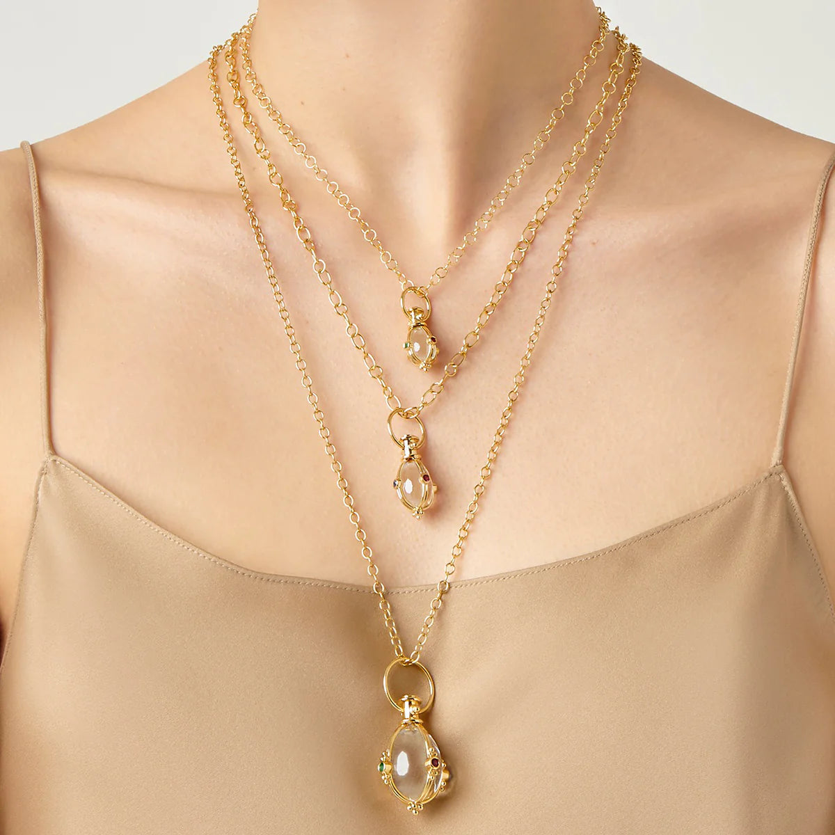 18K Small Precious Amulet
