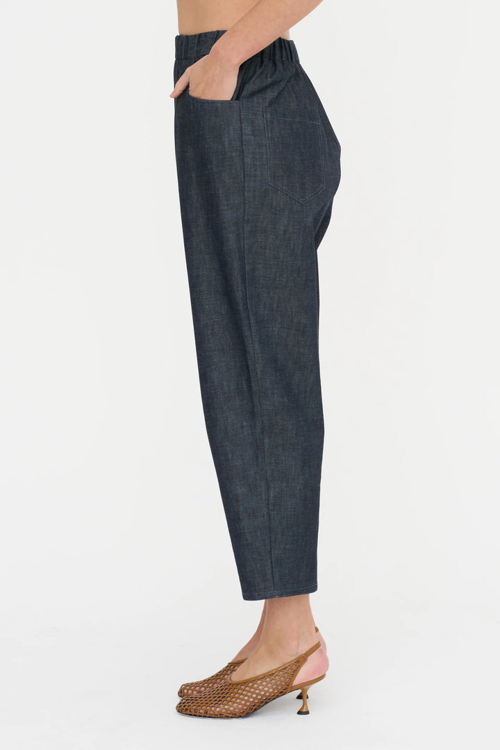 Carrot Pants Jeans - Medium Blue