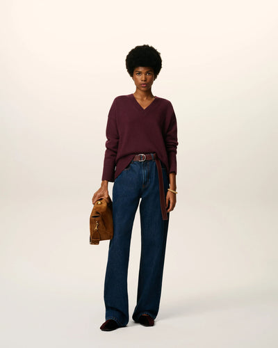 Wool Ami De Coeur V Neck Sweater - Burgundy