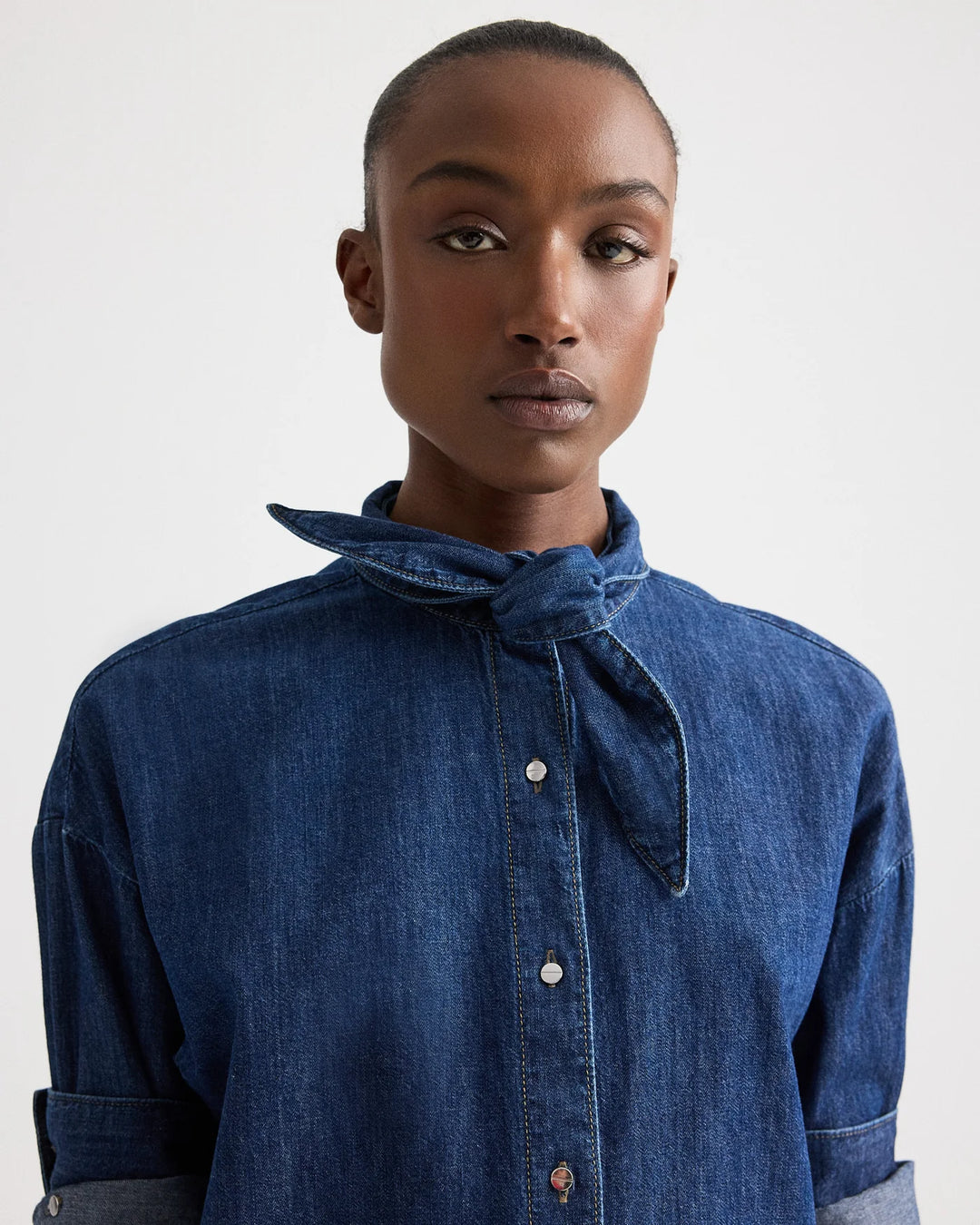The Tie One On Shirt - Navy
