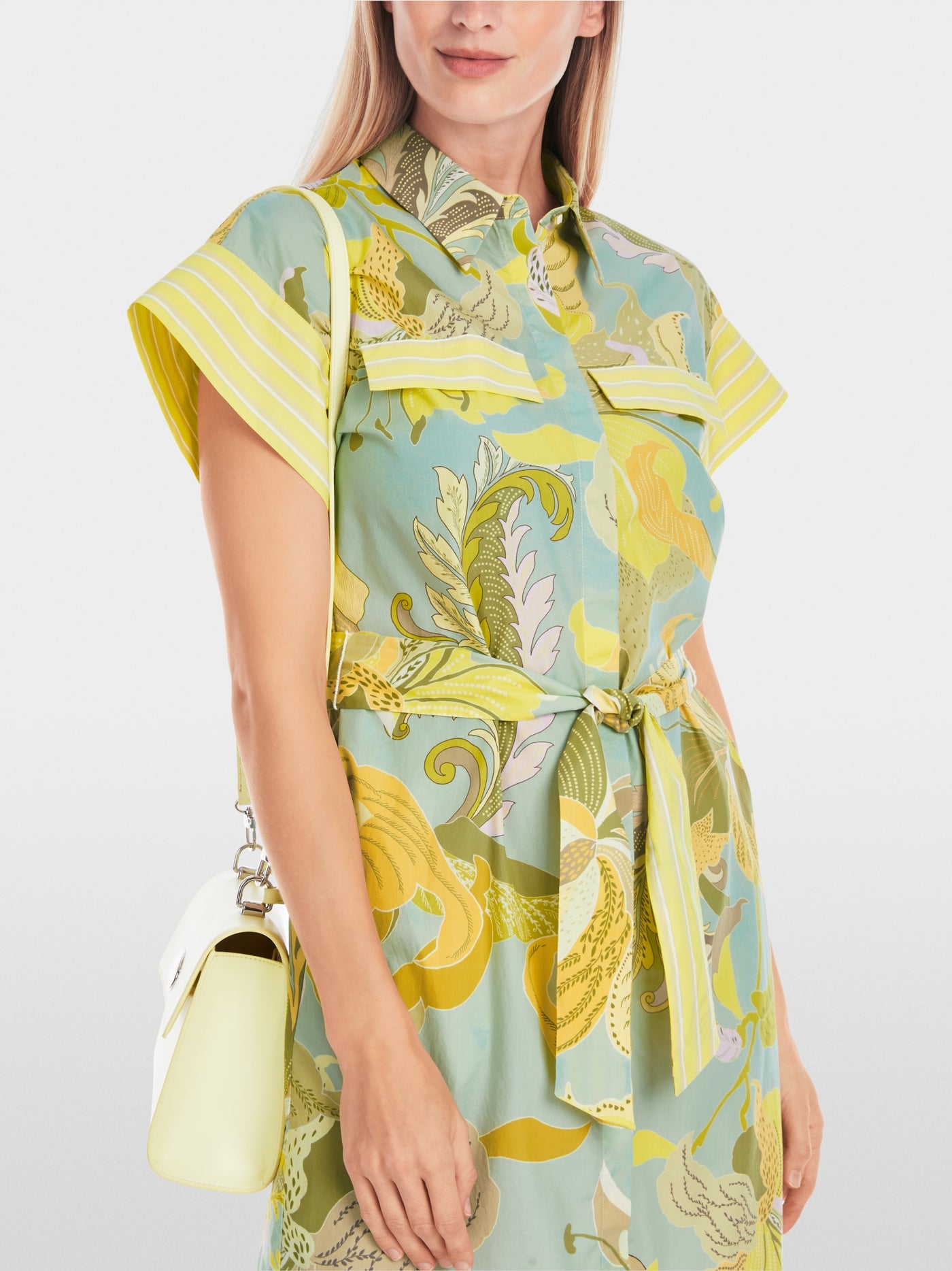 Short shirt dress in material mix - Soft Limeade