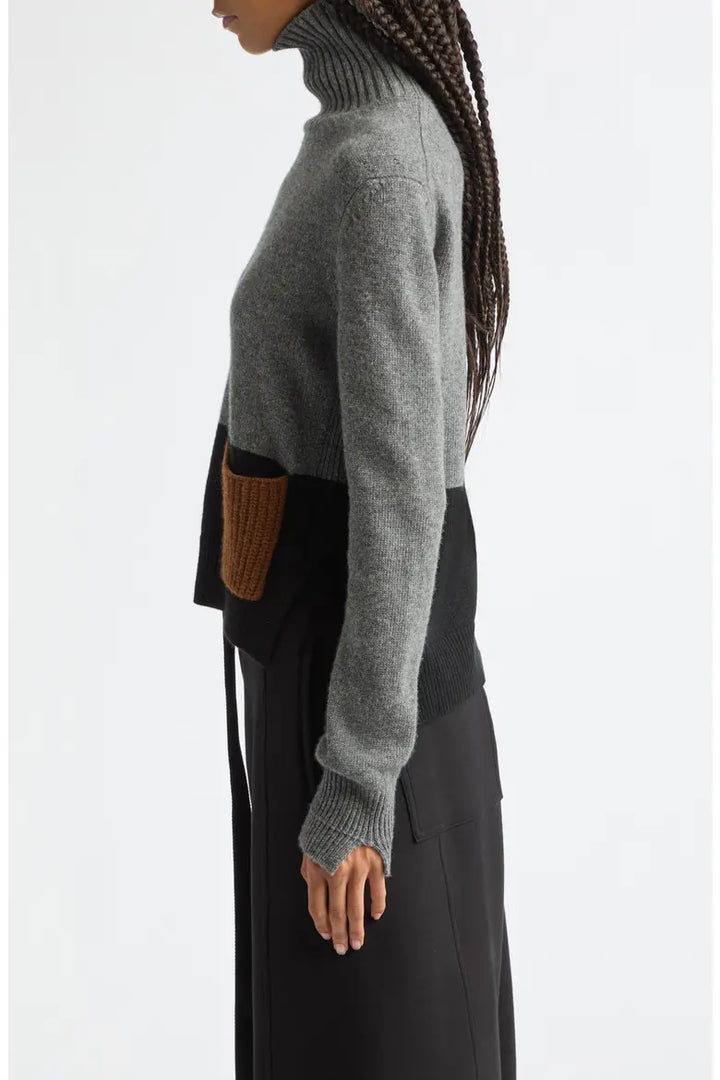 Colorblock Cashmere Turtleneck Sweater - Grey