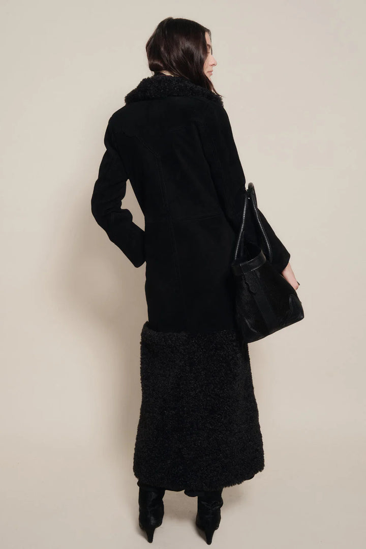 Espesura Coat - Black