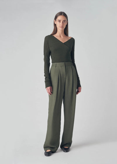 Classic Trouser in Textured Crepe - Green